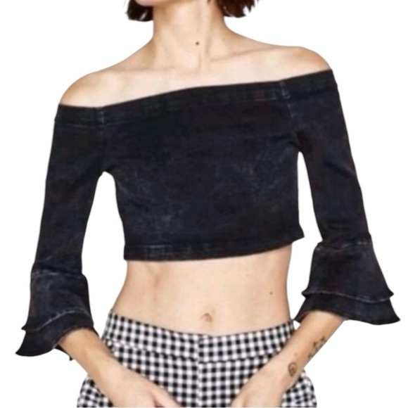 ZARA The Ruffle Blouse Off the shoulders Denim Bell sleeve Pullover Size Medium - Picture 1 of 9